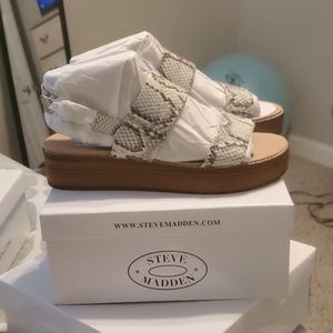 Steve Madden Womens Platform Wedge Sandal